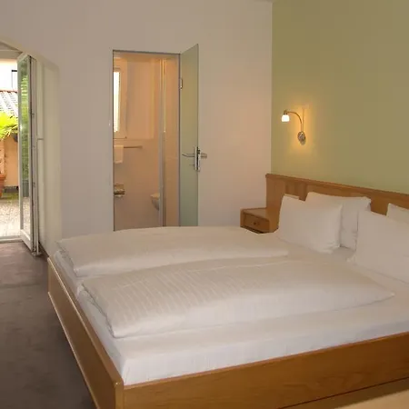 Hotel Alpenblick Garni Uberlingen