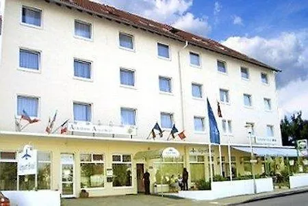 Отель Alpenblick Garni Иберлинген