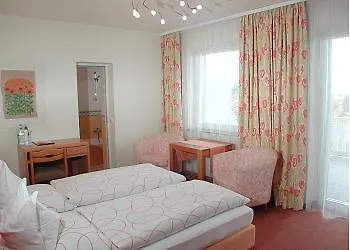 Hotel Alpenblick Garni 3*