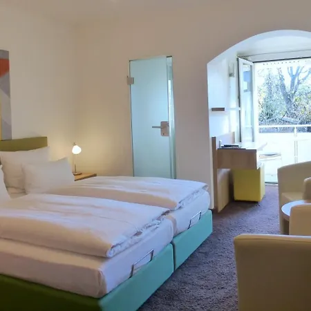 Отель Alpenblick Garni Иберлинген