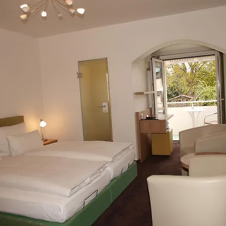 Hotel Alpenblick Garni 3*